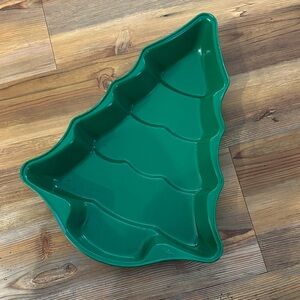 Green Tree-Shaped Serving Tray - Holiday Snack Platter